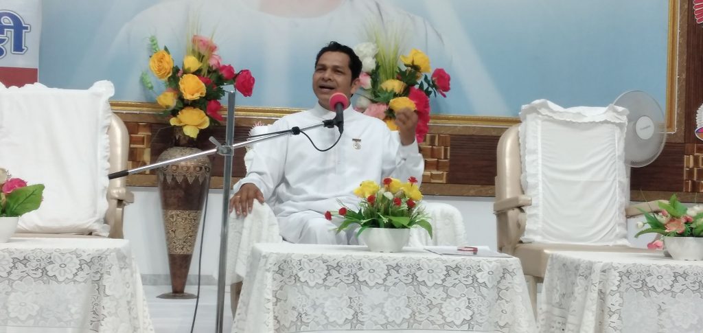 Suraj Bhai, Rupesh Bhai, Geeta Bahan Bhatti Program in Indore, Gyanshikhar
