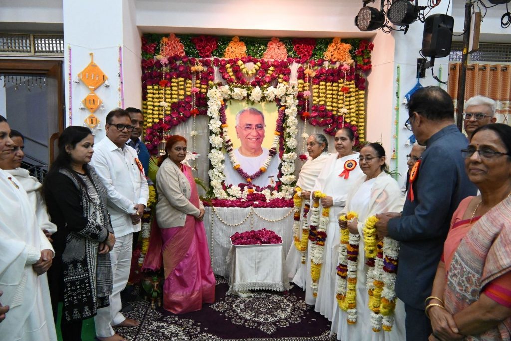 ब्रह्माकुमार ओमप्रकाश ‘भाईजी’ की 8वीं पुण्यतिथि पर स्मरणान्जलि कार्यक्रम सम्पन्न